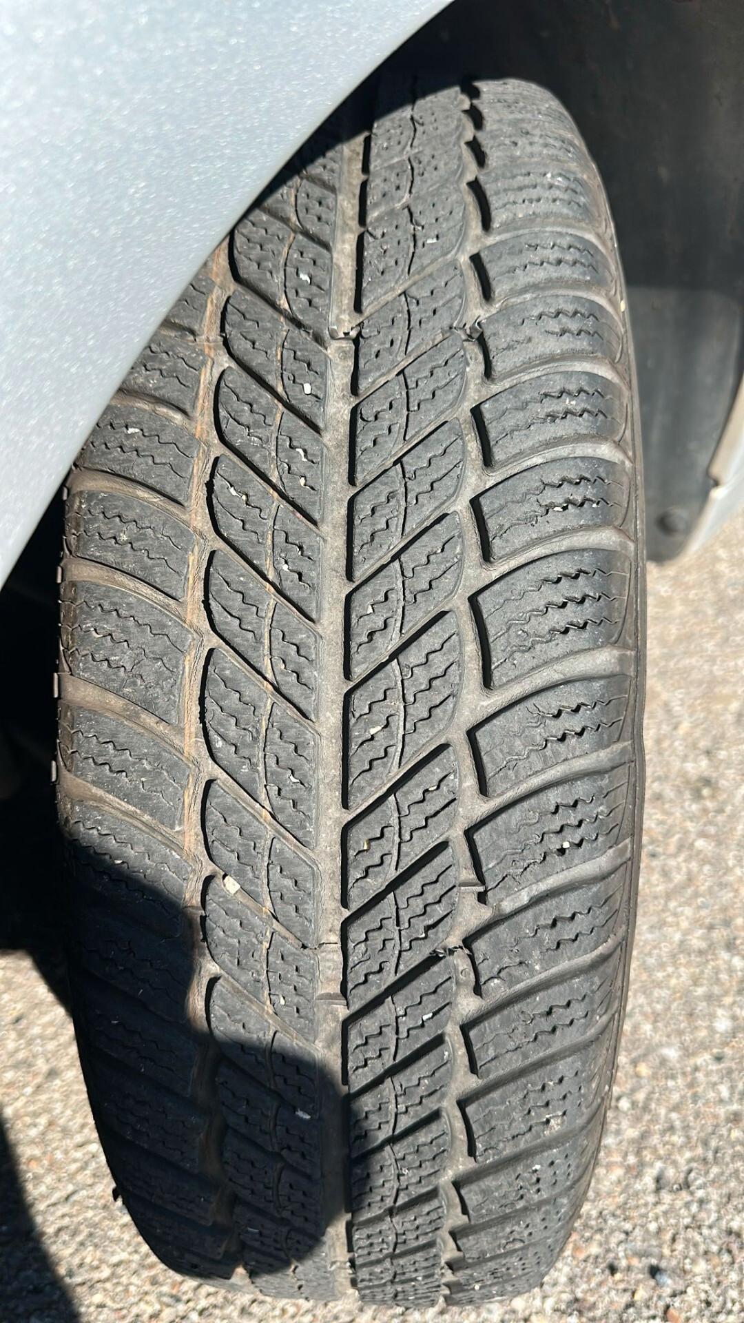 Peugeot 207 Plus 1.4 HDi 70CV 5 porte