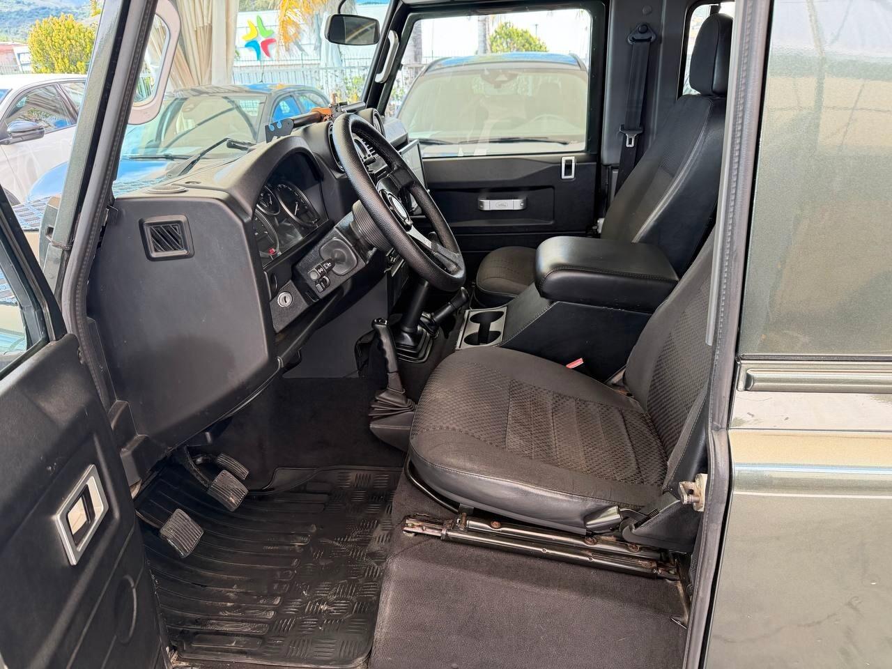 Land Rover Defender 2008 90 2.4 TD4