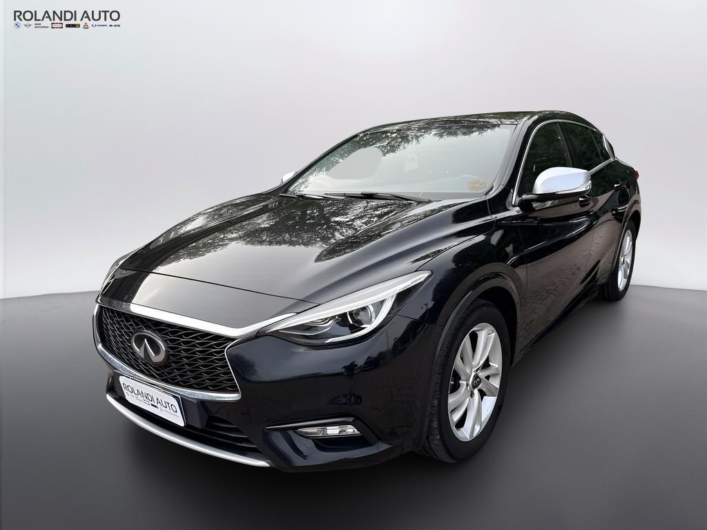 Infiniti Q30 1.5 D Premium Tech