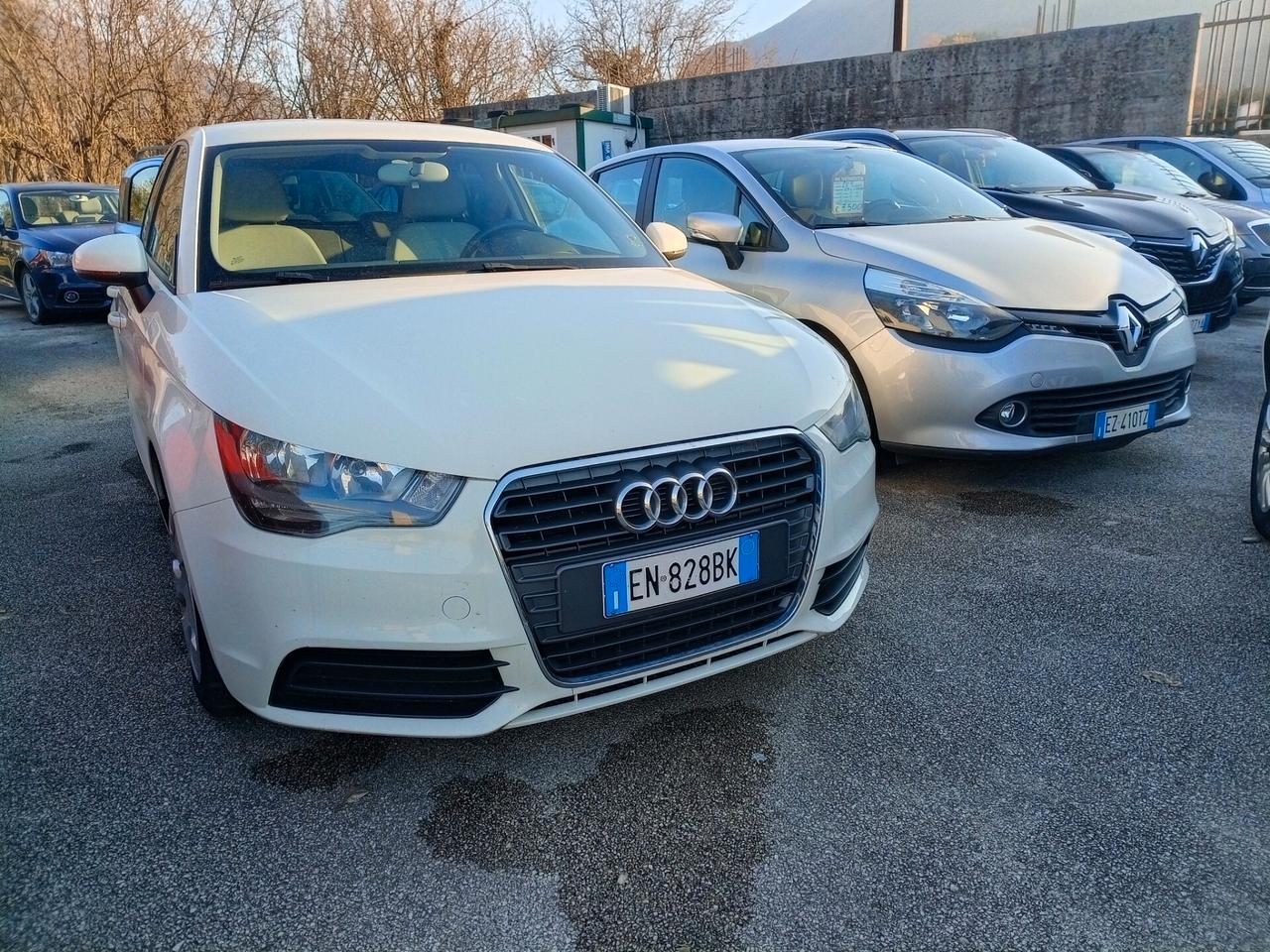 Audi A1 1.6 TDI S tronic 90 CV ( cambio automatico) per neopatentati
