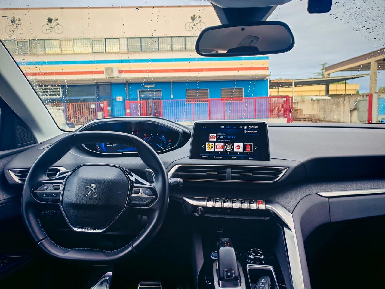 Peugeot 3008 BlueHDi 130 S&S EAT8 Crossway