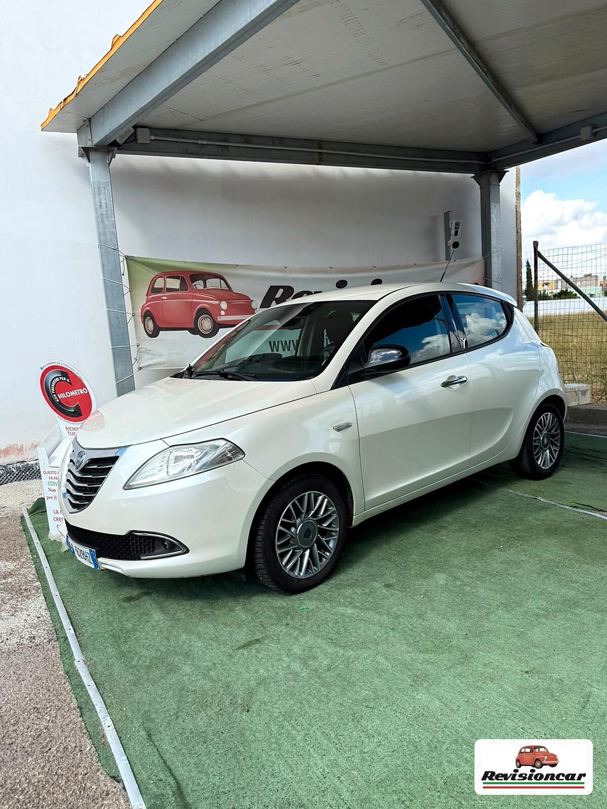 Lancia Ypsilon 1.3 MJT 16V 95 CV 5 porte S&S Gold