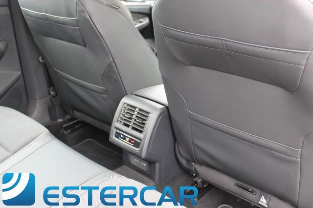 VOLKSWAGEN Golf 8 2.0 TDI 150CV DSG Style