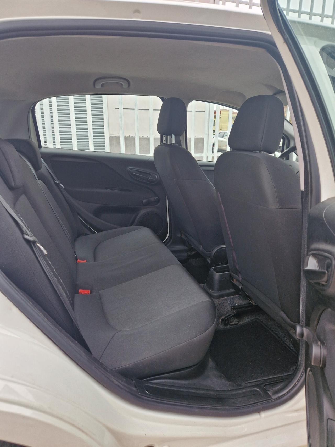 Fiat Punto 1.4 8V 5 porte Easypower Street