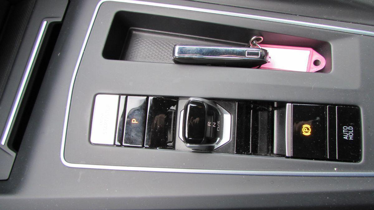 VOLKSWAGEN - Golf - GTI Perf. 2.0 245CV TSI DSG 5p. BMT