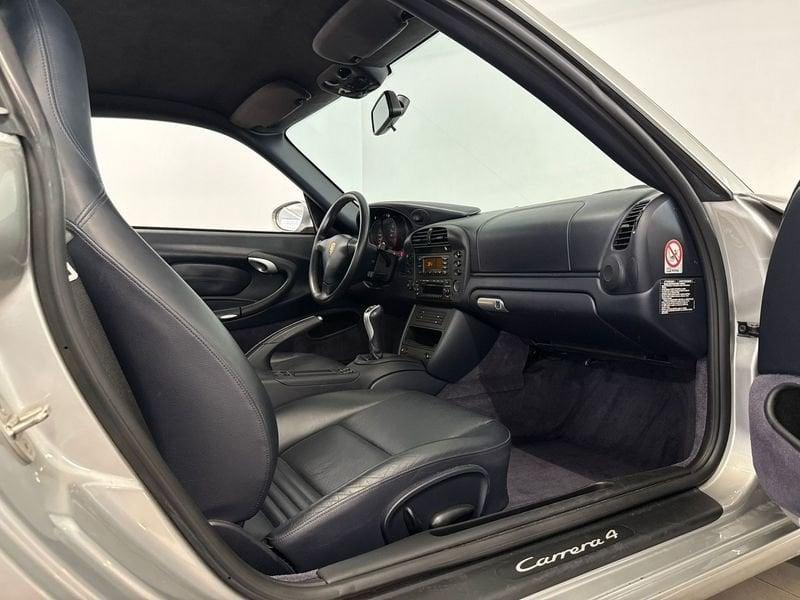Porsche 911 911 Coupe 3.6 Carrera 4 320cv