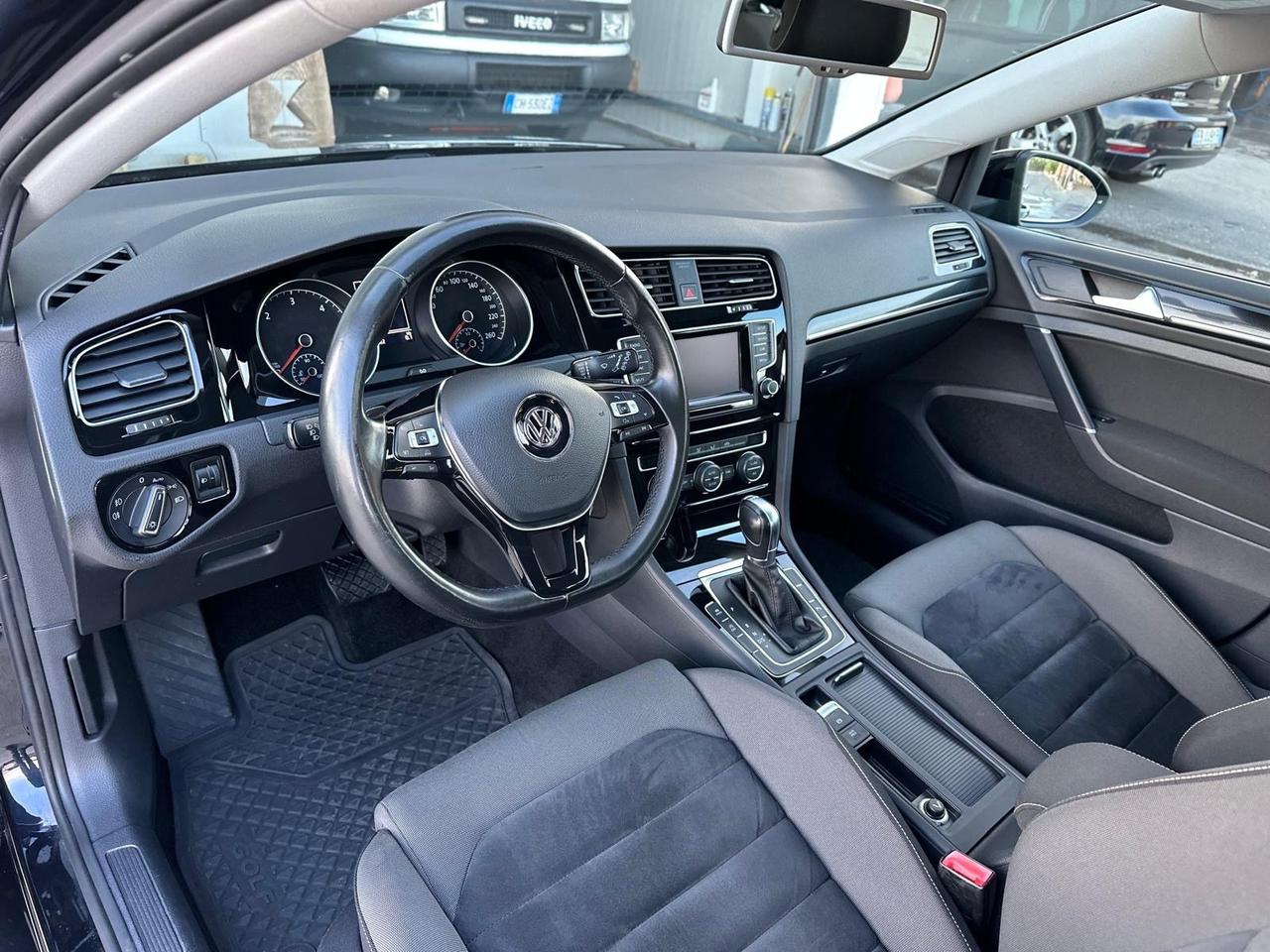 Volkswagen Golf 1.6 TDI DSG 5p. Highline BlueMotion Technology