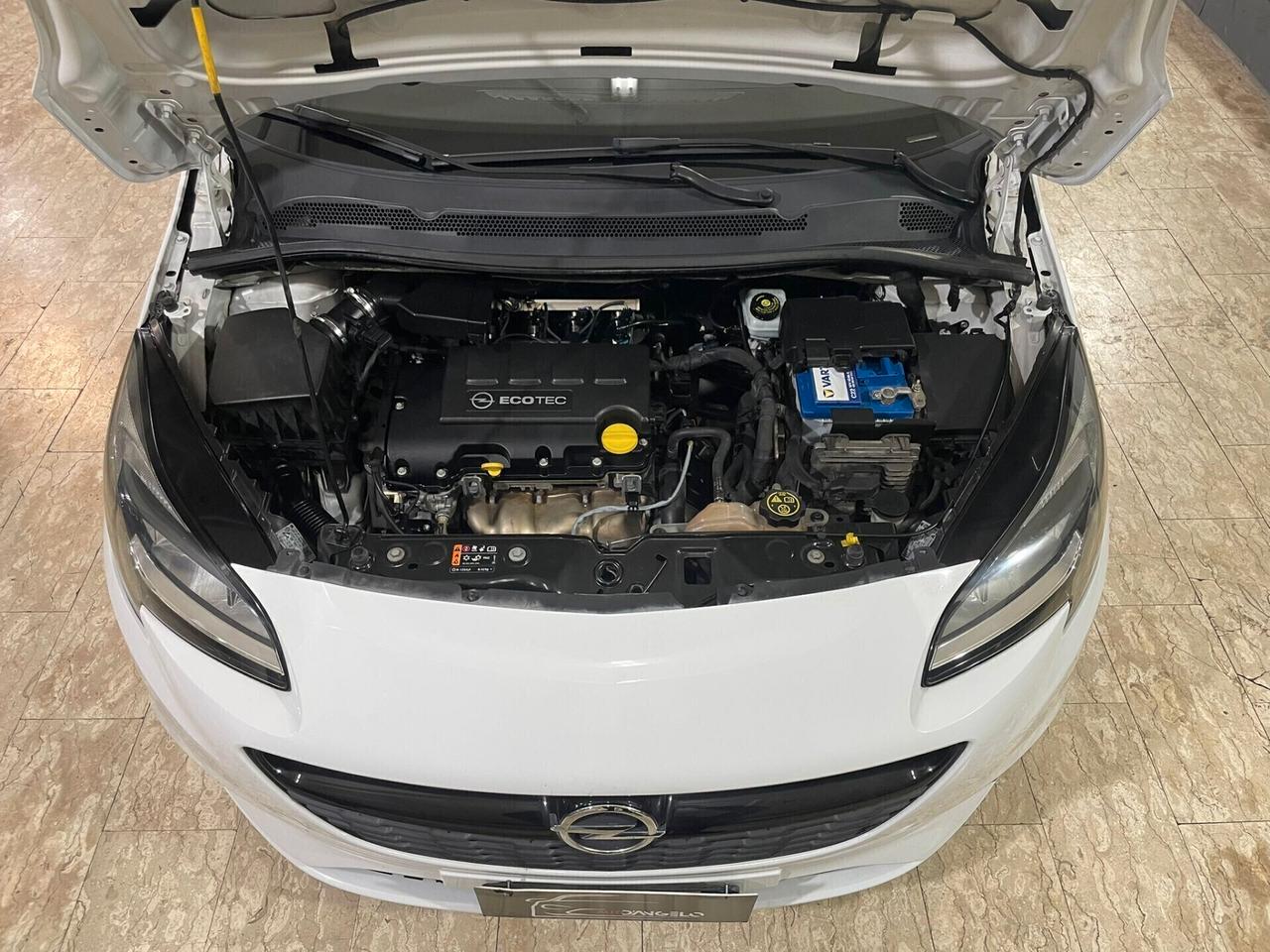 Opel Corsa 1.4 90CV GPL Tech 5 porte Innovation