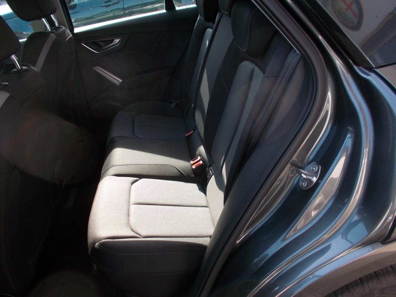 Audi Q2 35 TDI S tronic line Edition virtual-cockpit