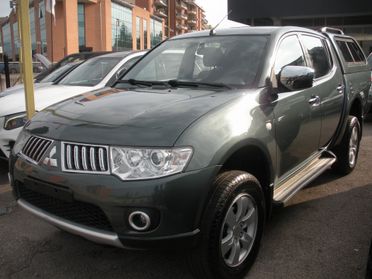 Mitsubishi L200 2.5 DI-D/136CV DC Invite DPF