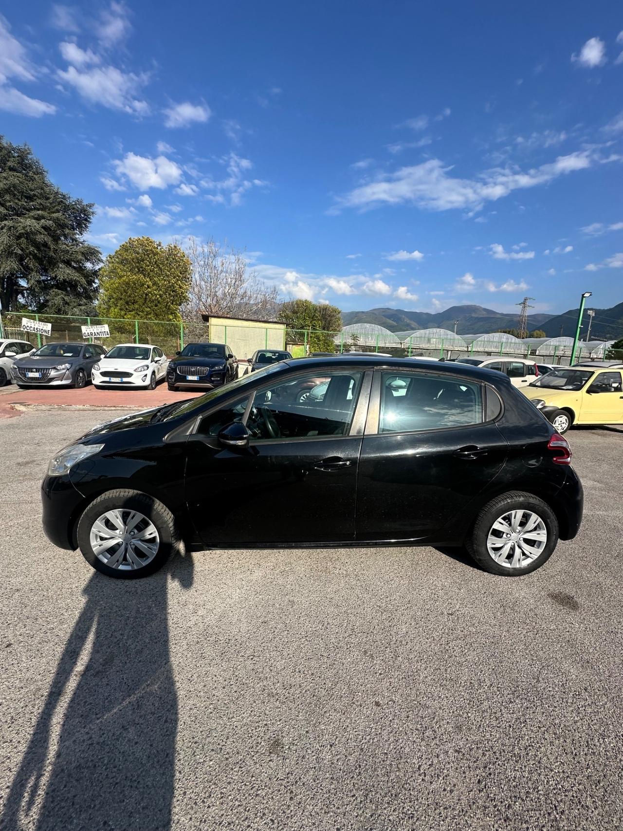 Peugeot 208 1.2 VTi 82 CV 5 porte Access