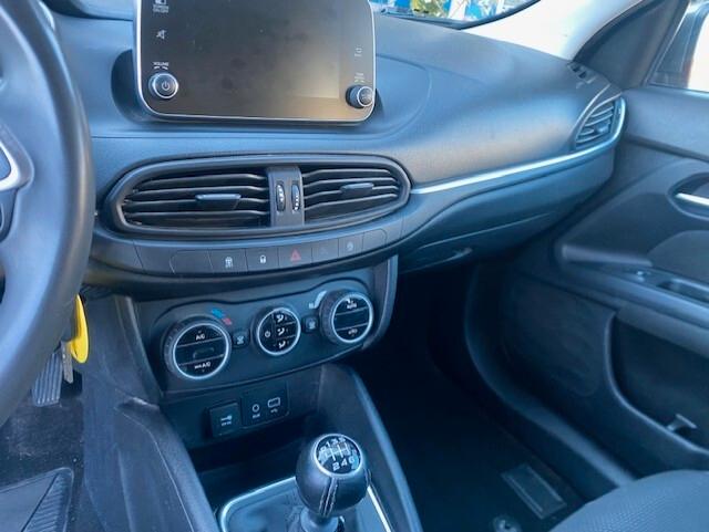 Fiat Tipo 1.6 Mjt S&S SW Lounge