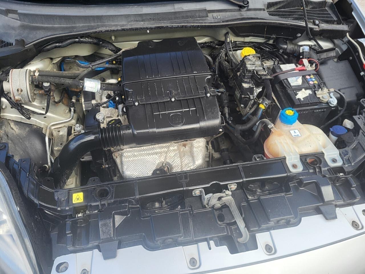 FIAT PUNTO EVO 1,2 GPL-UNICA PROPRIET-3 REVISIONI