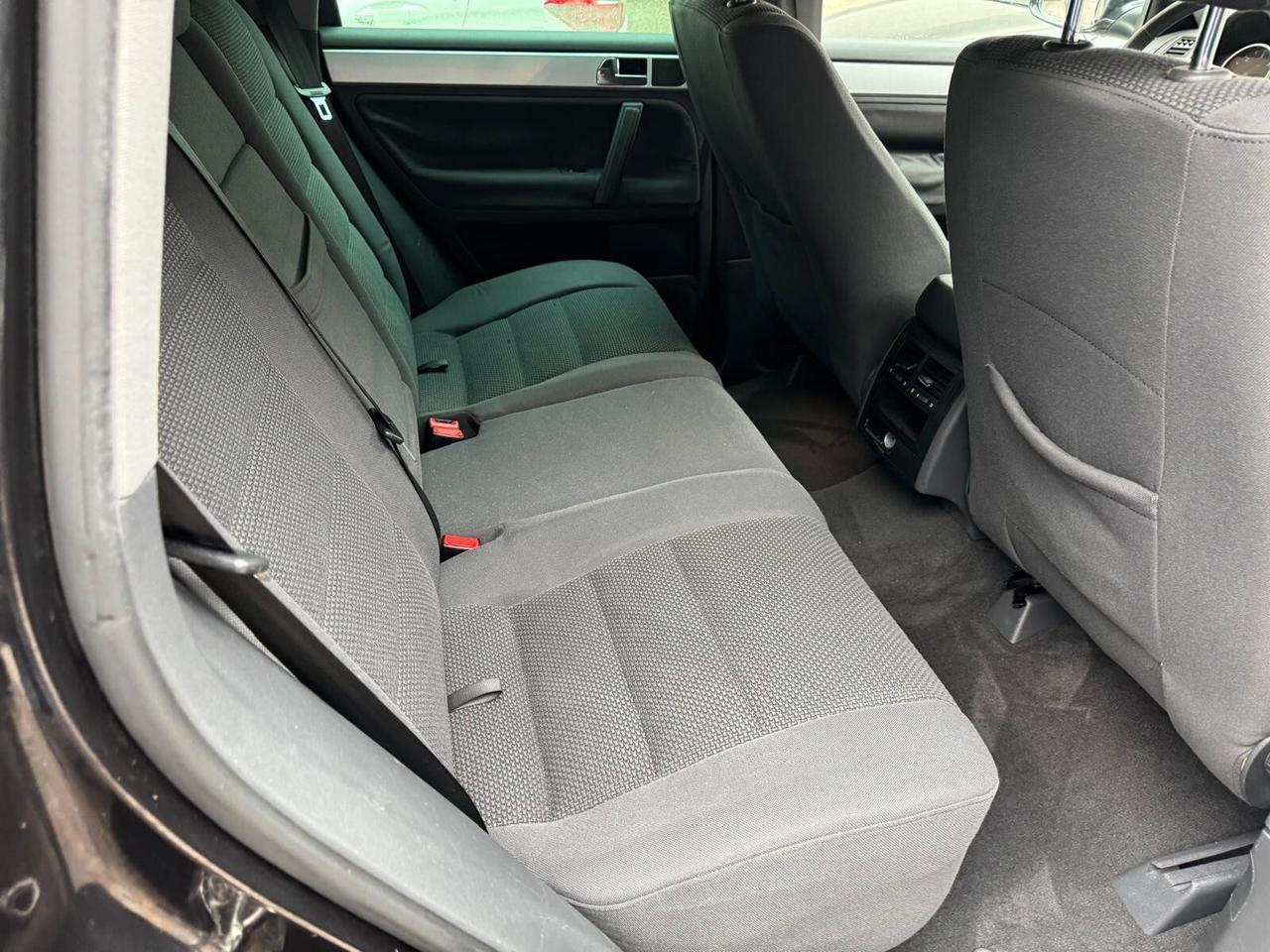 Volkswagen Touareg 2.5 R5 TDI DPF tiptronic*CERCHI*CLIMA