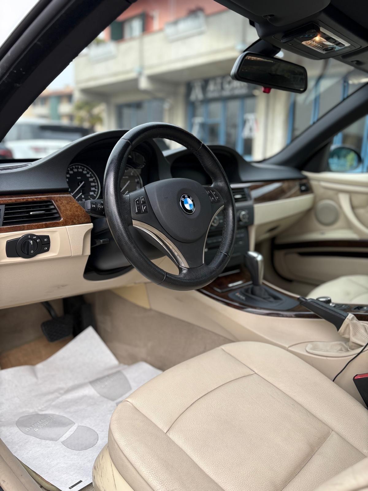 Bmw 320 320i cat Cabrio Attiva