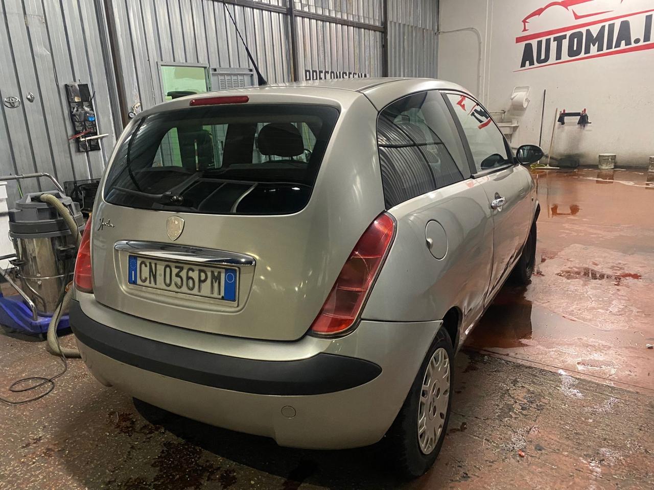 Lancia Ypsilon 1.2 Argento IMP gpl