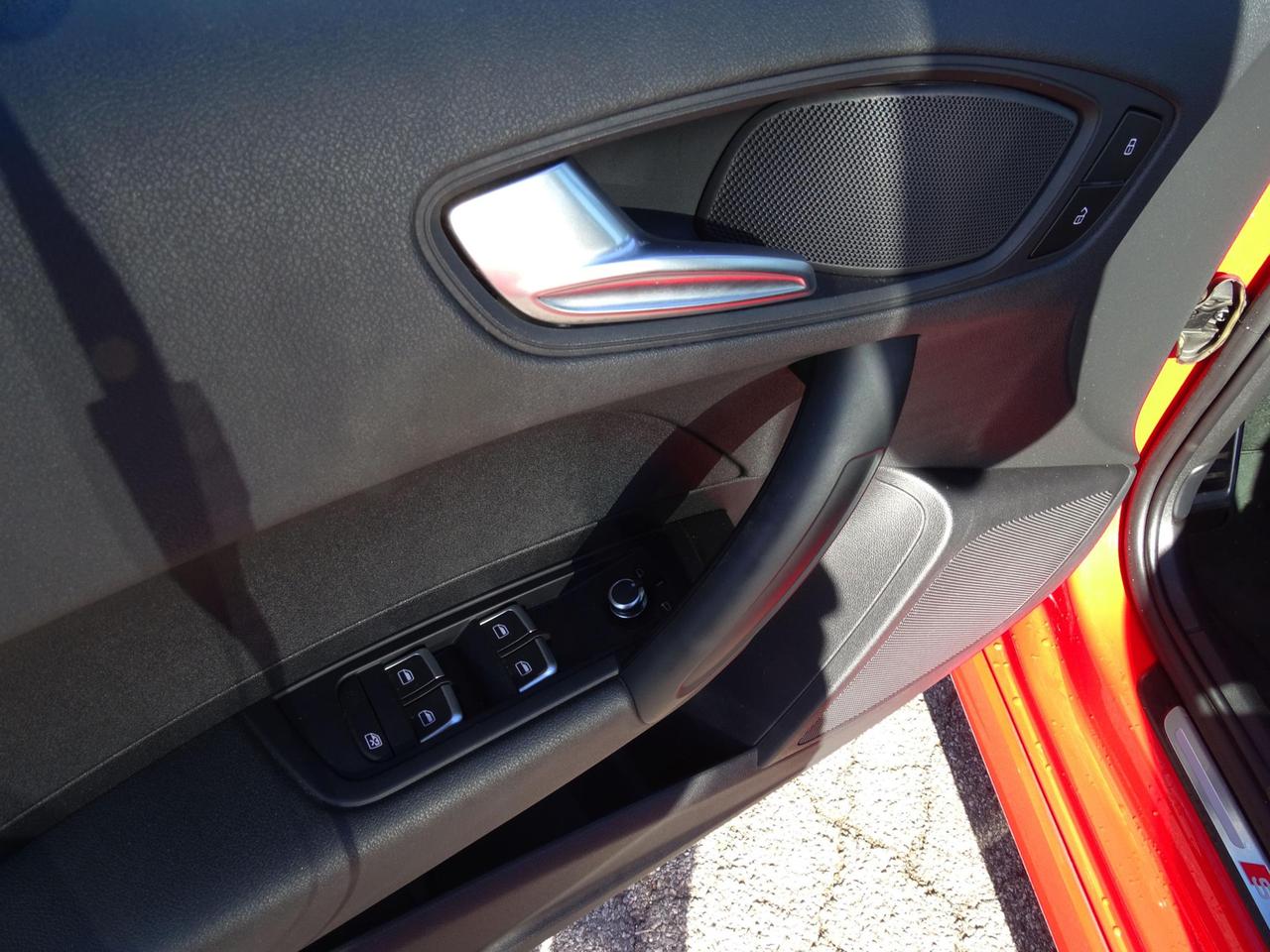 Audi A1 SPB 1.0 TFSI ultra s line *UNIPRO*