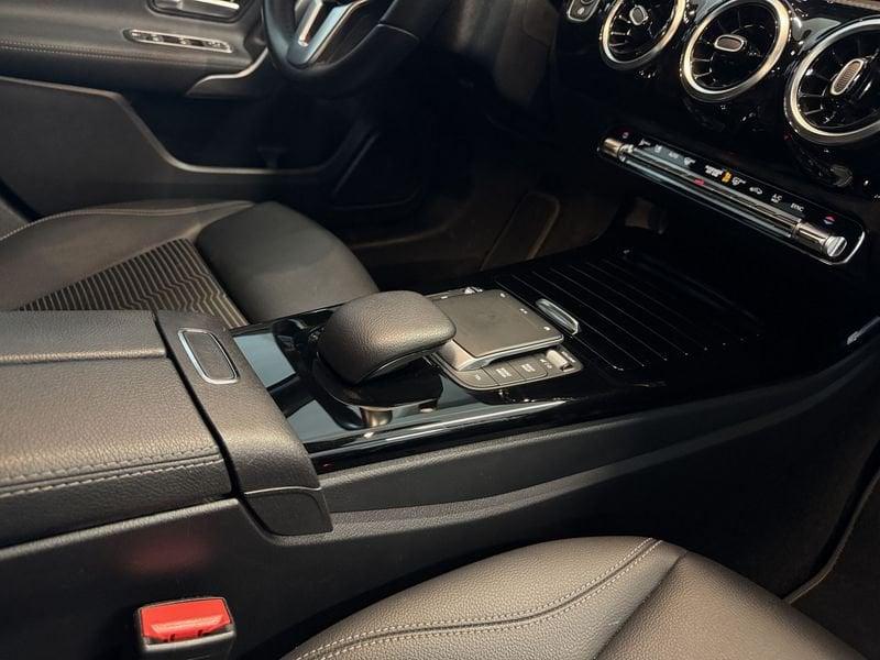 Mercedes-Benz Classe A A 180 d Automatic Sport