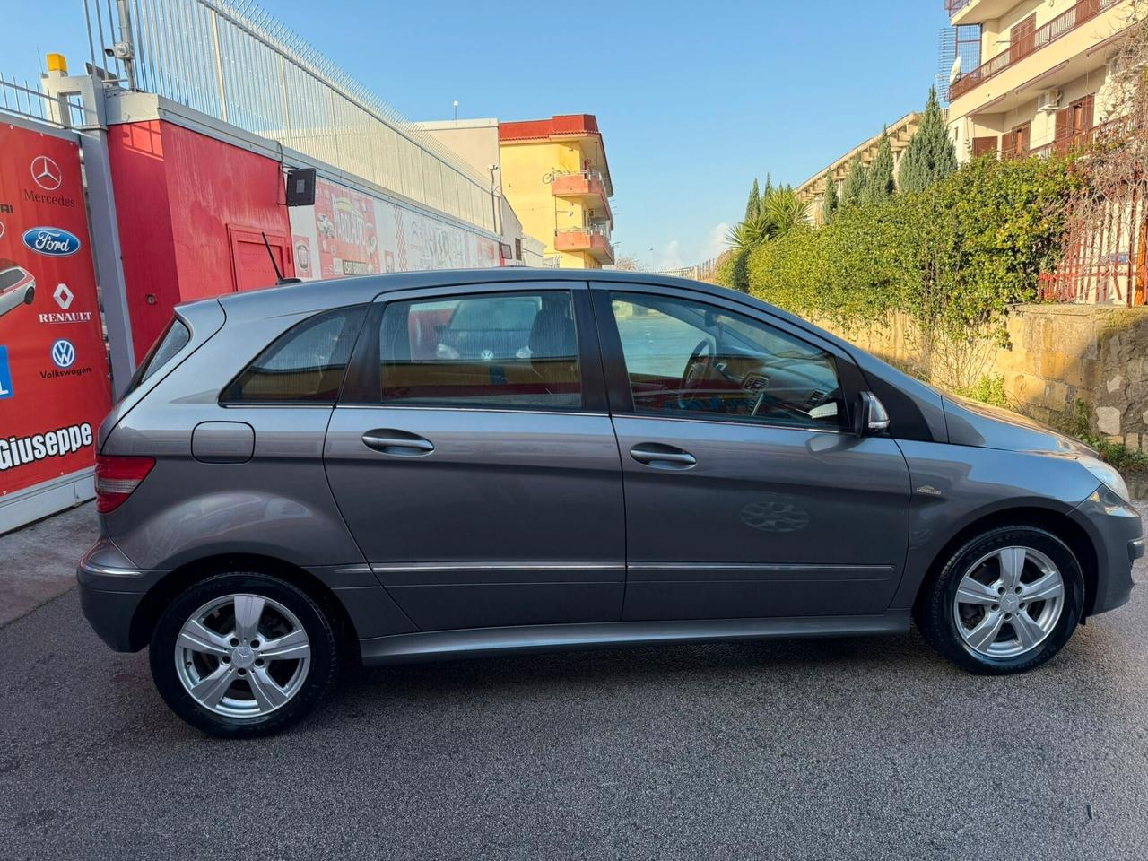 Mercedes-benz classe B 180 2.0 109cv Premium - 2010