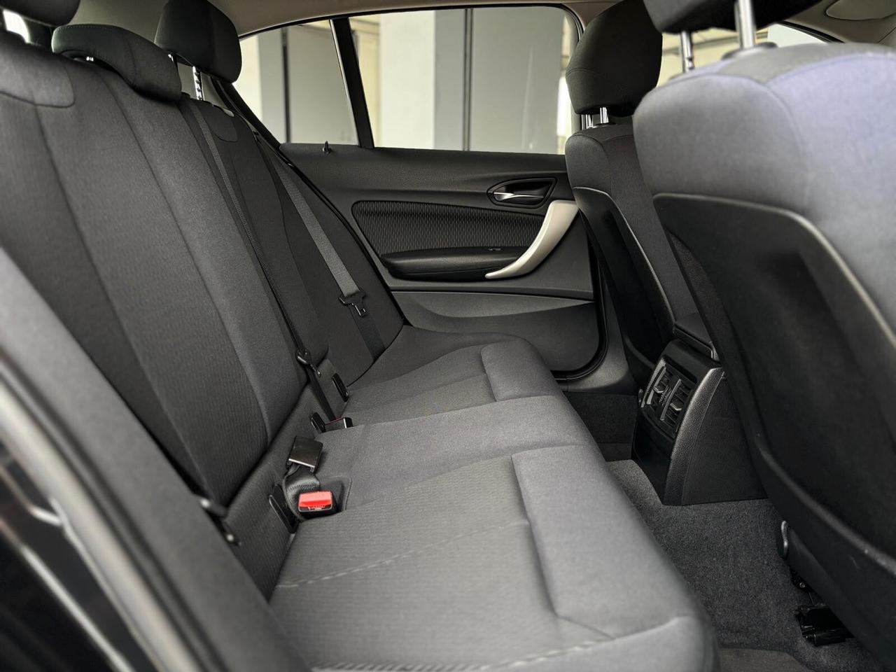 Bmw 114d 5p. Business