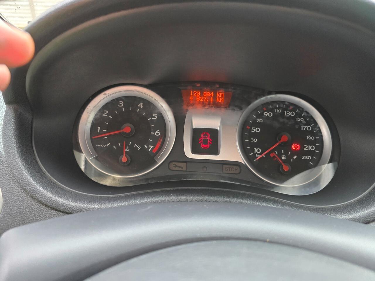 Renault Clio 1.2BENZ 75CV 120000km neop-2009