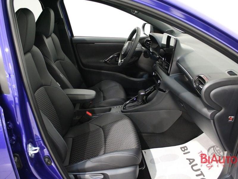 Toyota Yaris Yaris 1.5h 130 Lounge