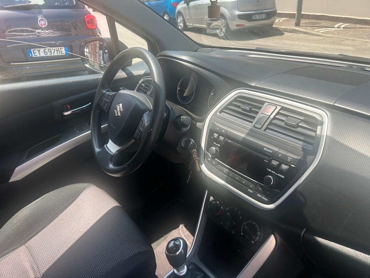 Suzuki S-Cross 1.6 DDiS Style