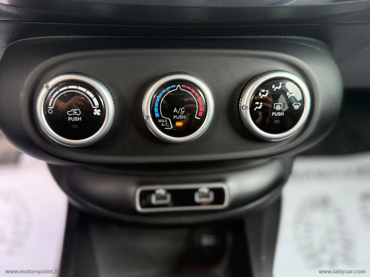 FIAT 500X 1.3 M.Jet 95 CV Yacht Club Capri