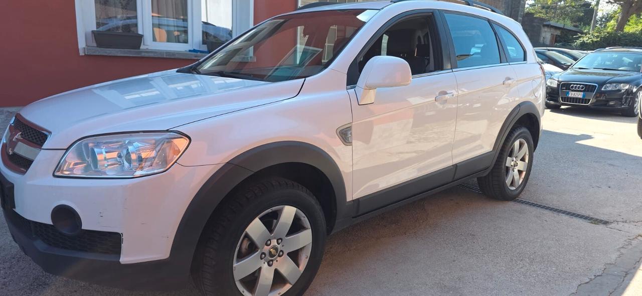 Chevrolet Captiva 2.4 2WD GPL Eco Logic 7 posti