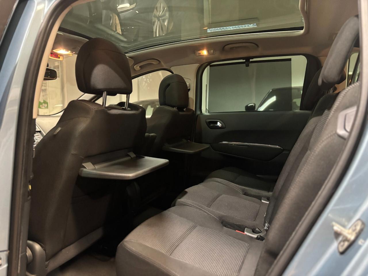 Peugeot 5008 2.0 hdi 16v Allure (feline) 150cv*EURO5