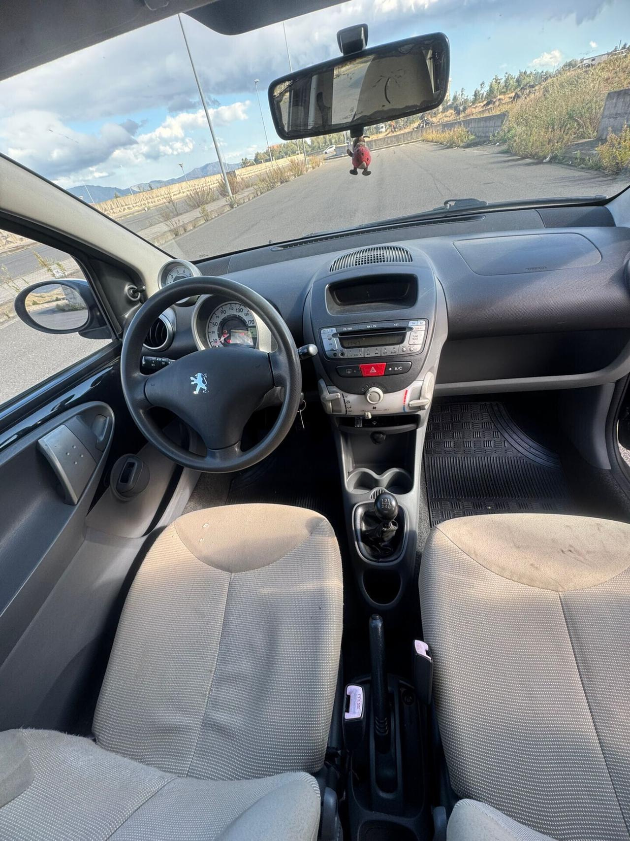 Peugeot 107 1.4 HDi 3p. Sweet Years