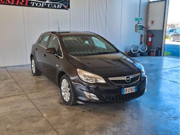 Opel Astra 1.7 CDTI 110CV 5 porte