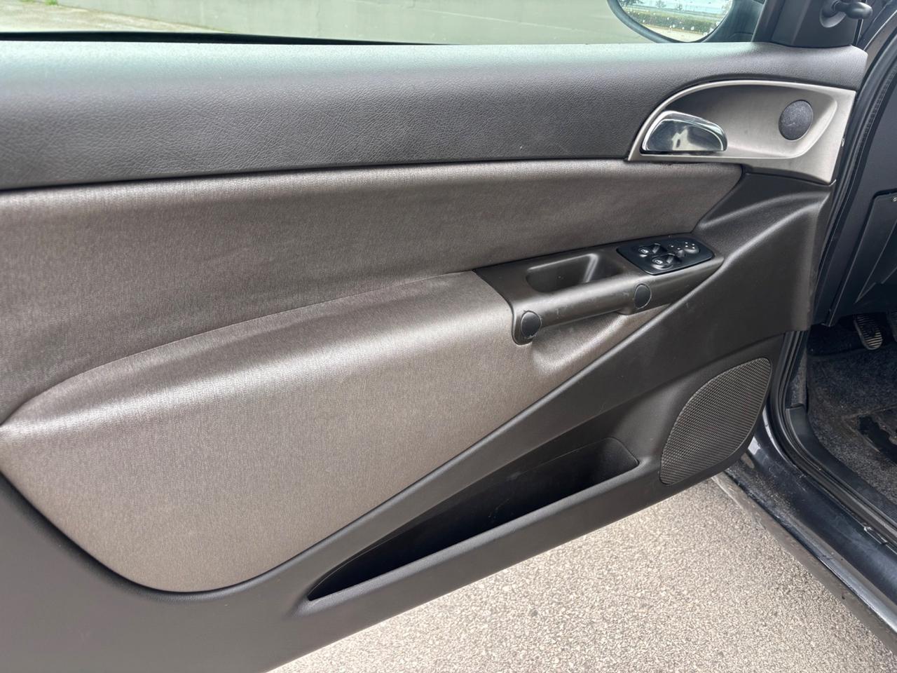 Lancia Ypsilon 1.2 16V Argento