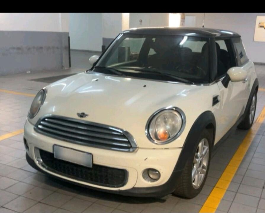Mini Cooper 1.6 tdi 110 Cv 2011