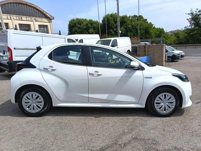 TOYOTA Yaris 1.5 Hybrid 5 porte Lounge