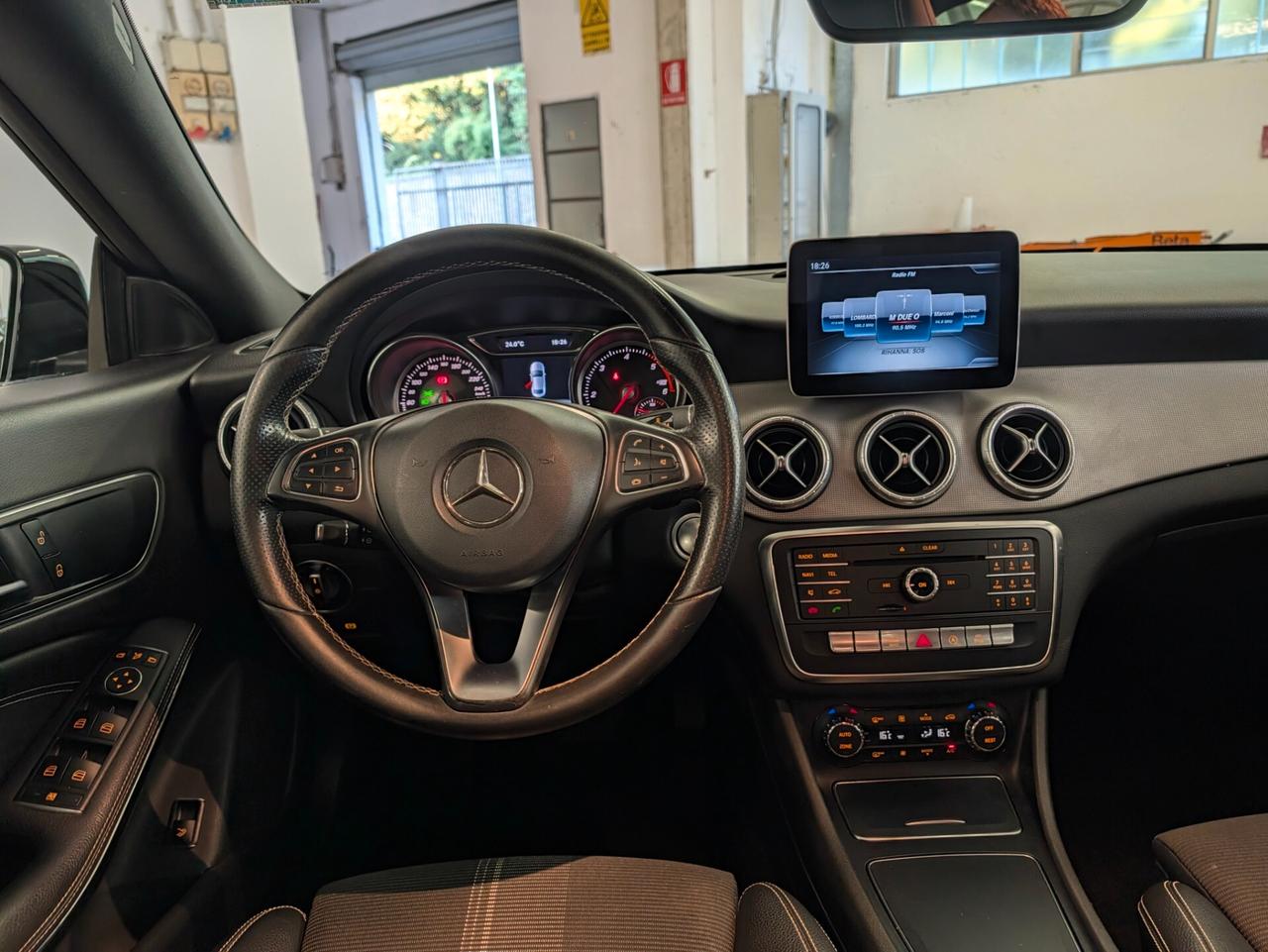 Mercedes-benz CLA 200 d 4Matic Automatic Sport