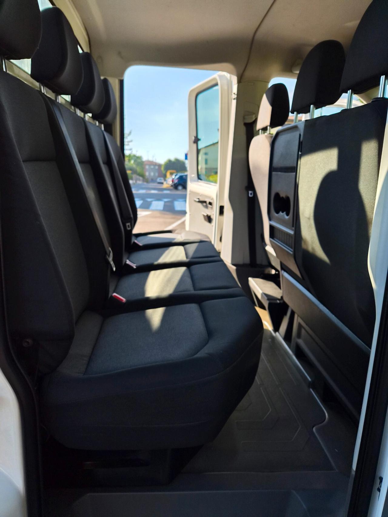 Volkswagen Crafter 35 2.0 TDI 7 POSTI CASSONE FISSO