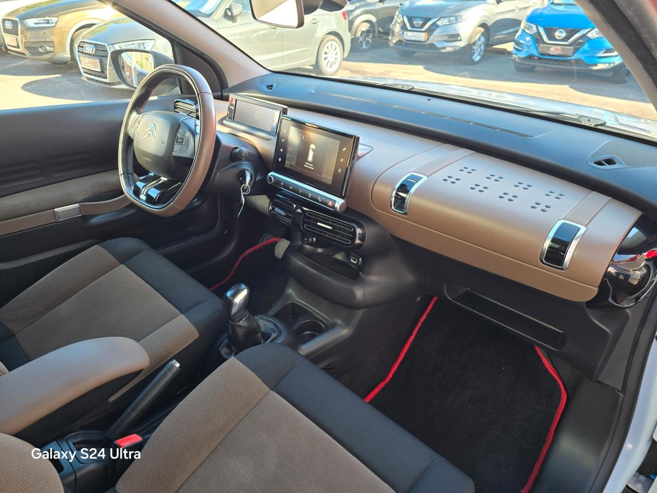 Citroen C4 Cactus BlueHDi 100 Shine