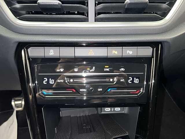 Volkswagen T-Roc 1.0 TSI R-Line Plus
