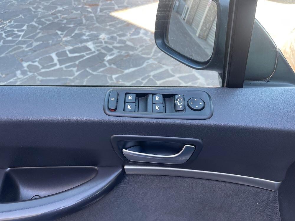 Peugeot 807 2.0 HDi FAP SV NEO PATENTATI