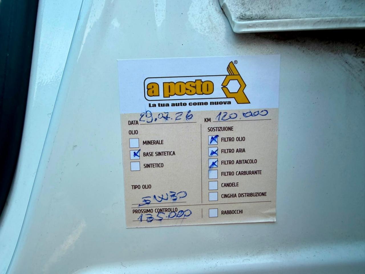 Toyota Yaris 1.0benz 2012 120.000km per neopatentati