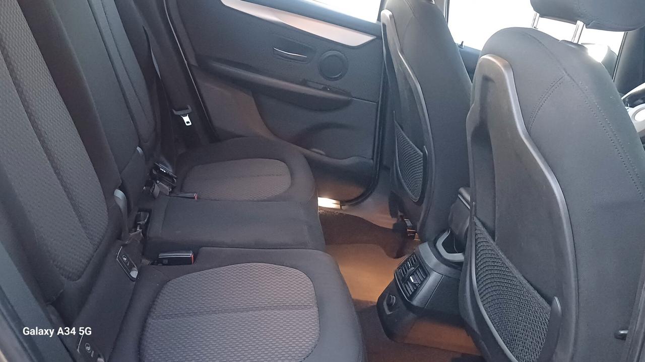 Bmw 2er Active Tourer 218i Luxury