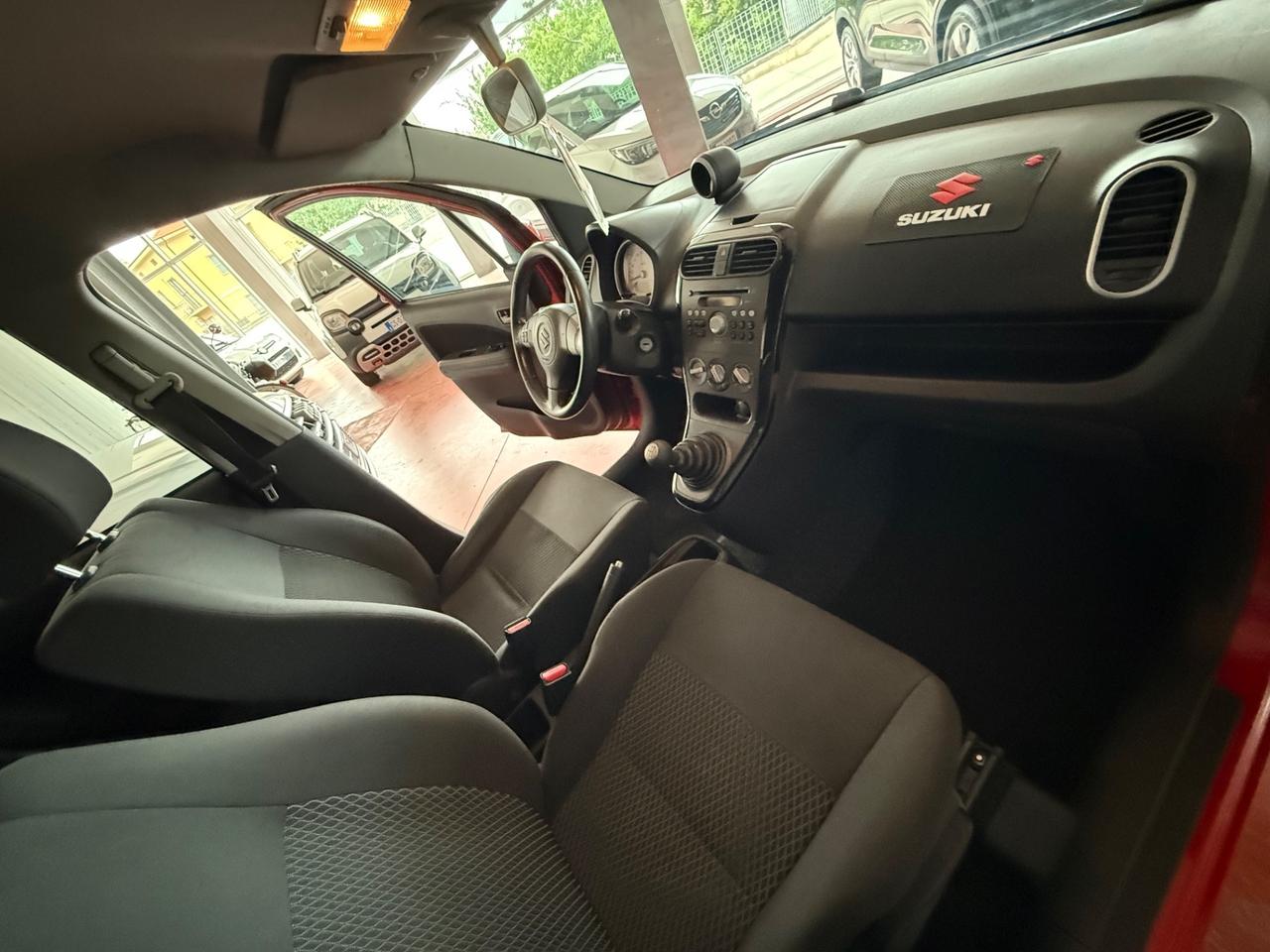 Suzuki Splash 1.0 VVT GL Style Start & Stop solo da QUALITYCARS PESCARA