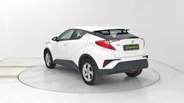 TOYOTA C-HR 1.2t Active 2wd
