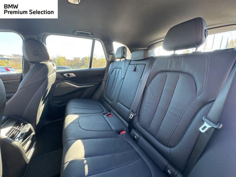 BMW X5 XDRIVE30D MHEV 48V MSPORT AUTO