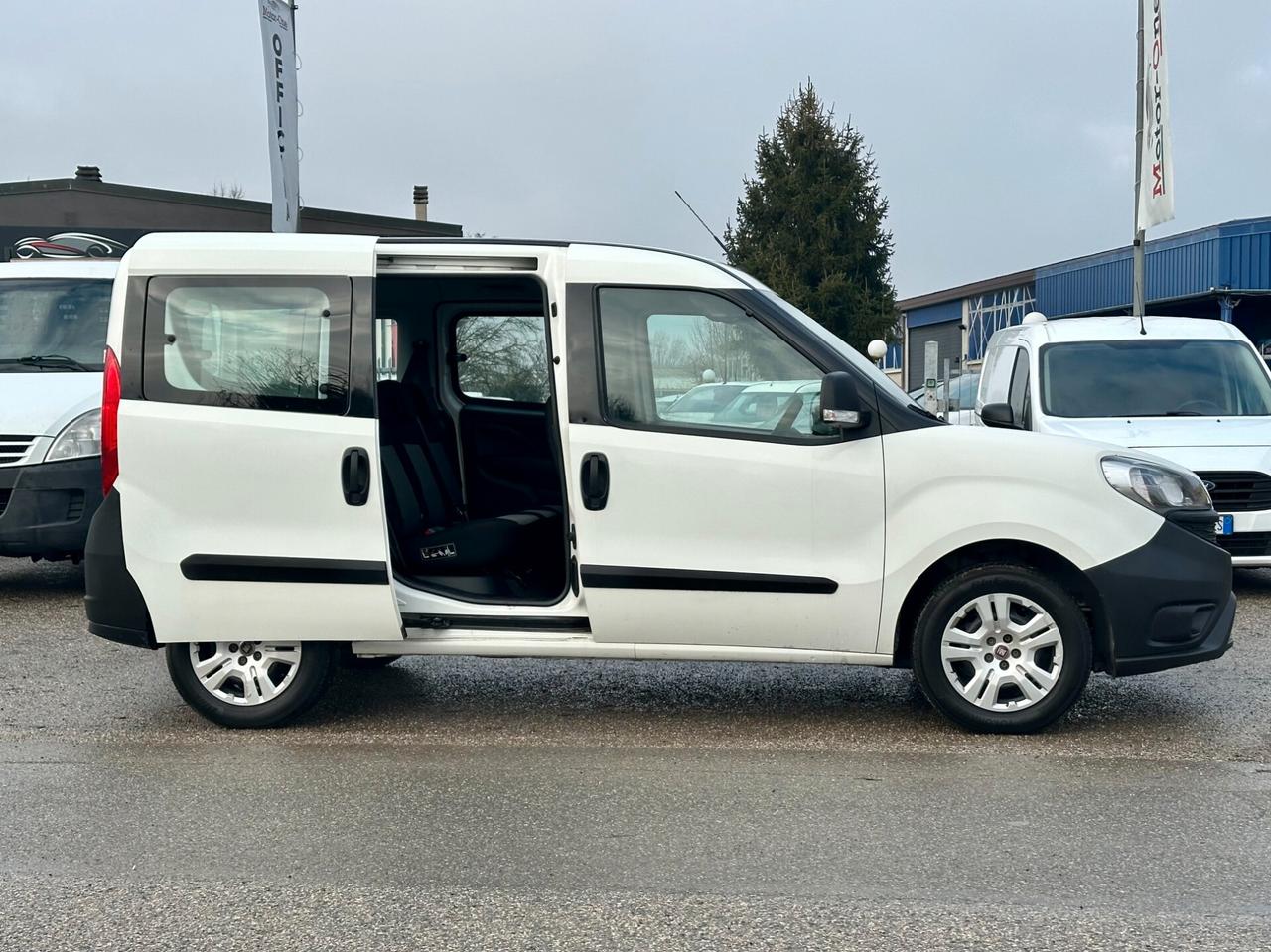 Fiat Doblo AUTOCARRO 5 POSTI 1.3 Mijet 95CV Euro6