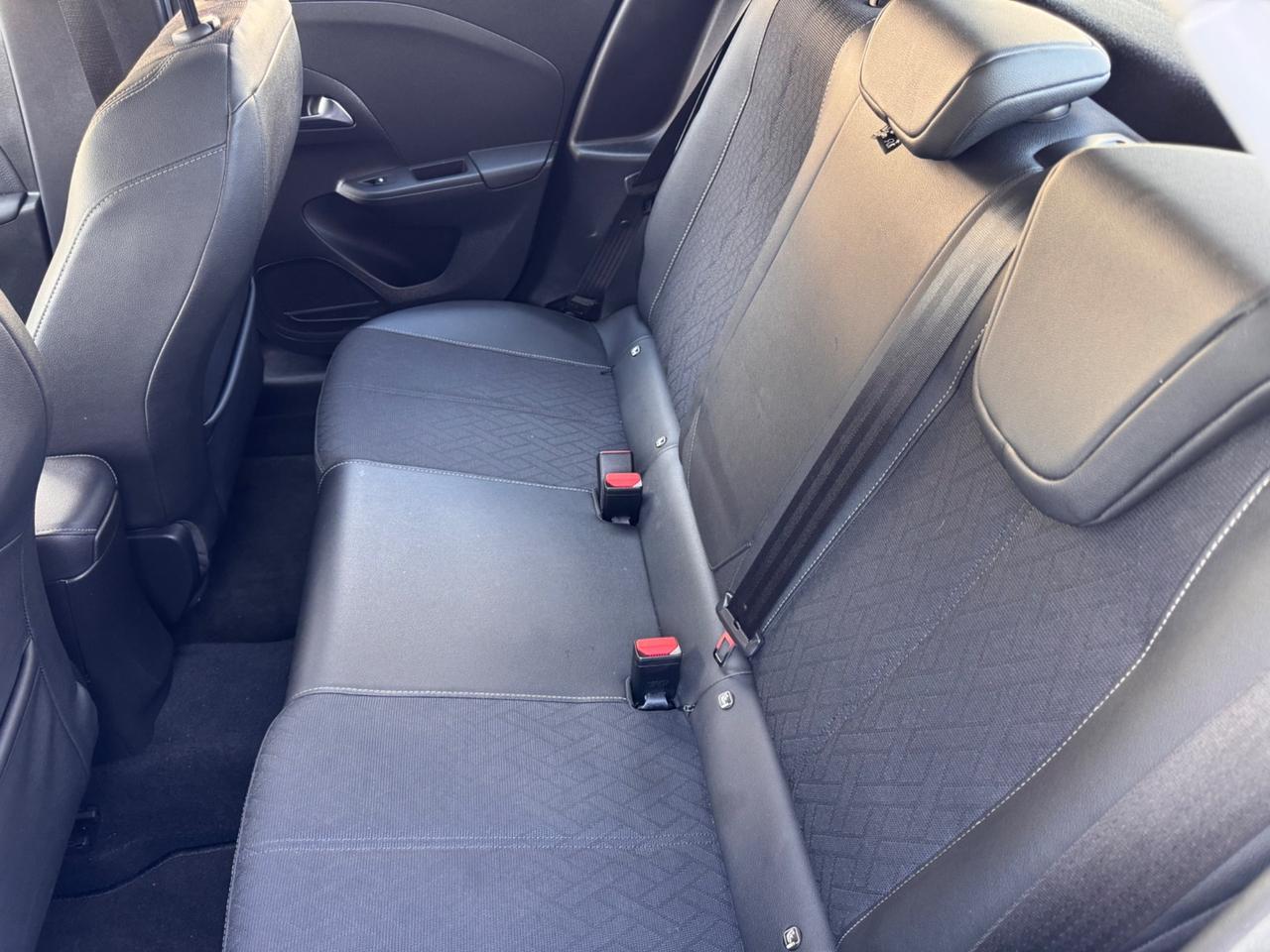 Opel Corsa 1.2 Elegance