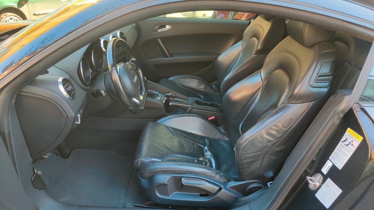 Audi TT Coupé 2.0 TFSI