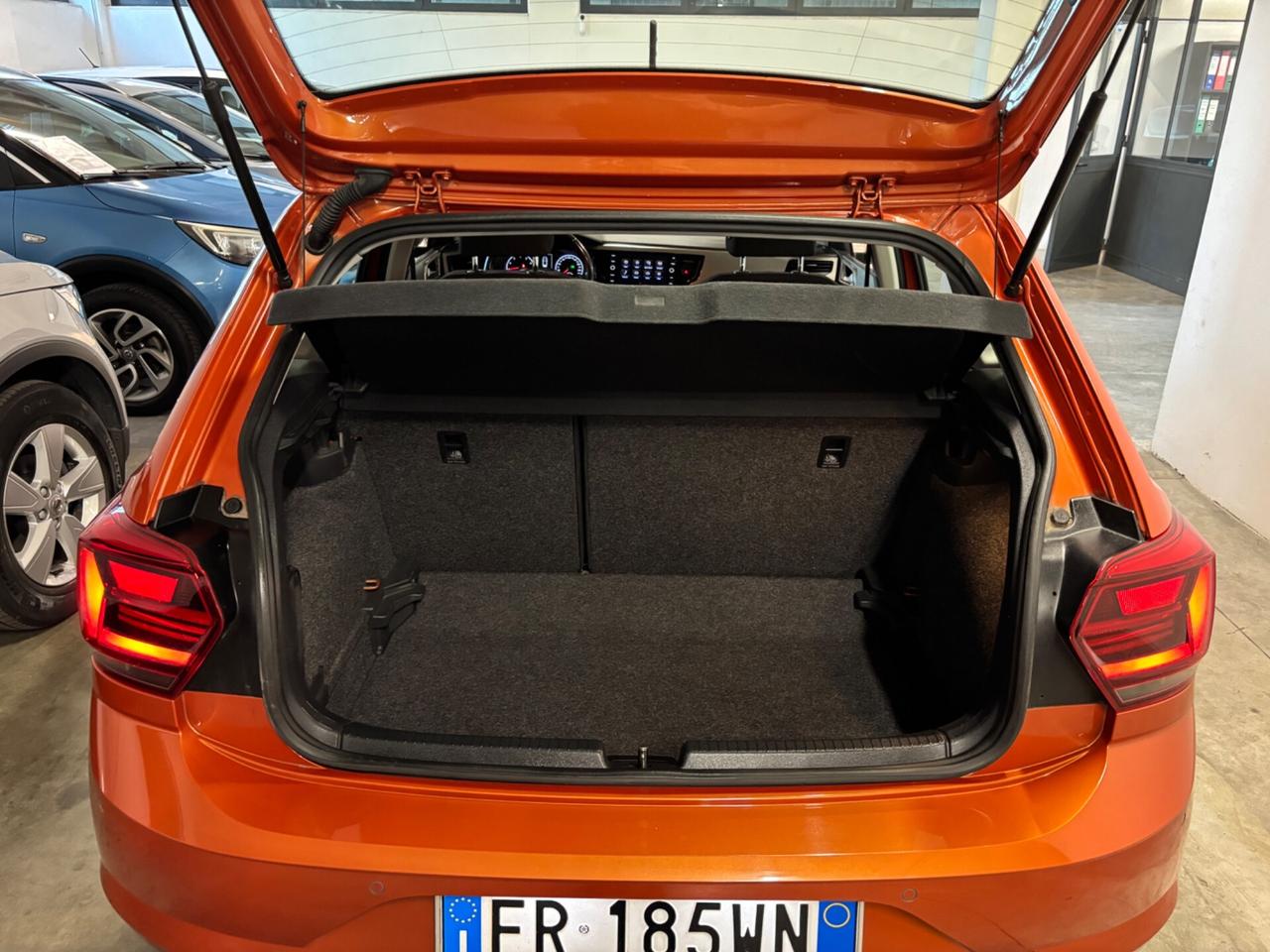Volkswagen Polo 1.0 BENZ/AUTOMAT |OK NEOPATENTATI|