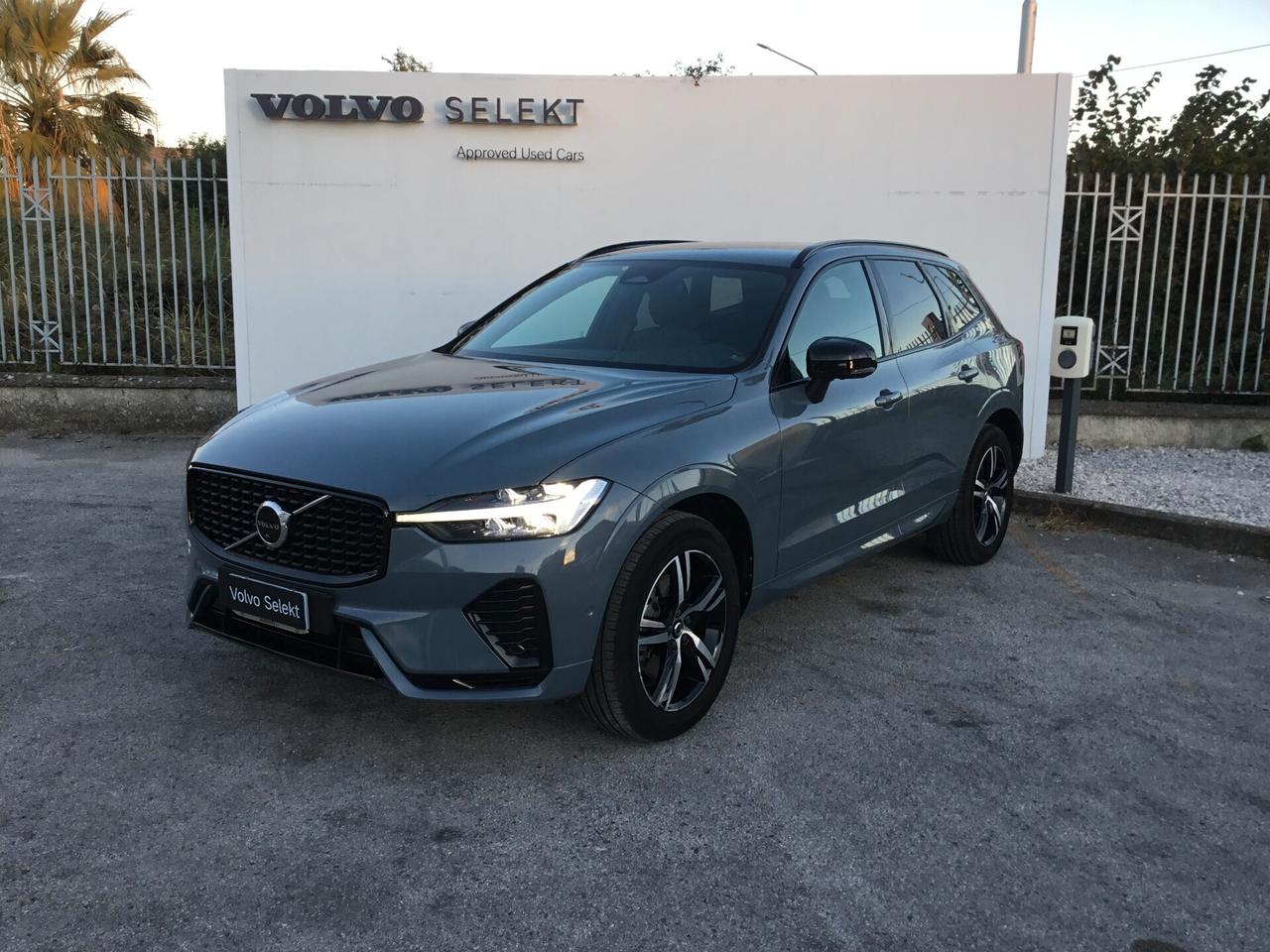 Volvo XC60 B5 (d) AWD AUT. R-DESIGN